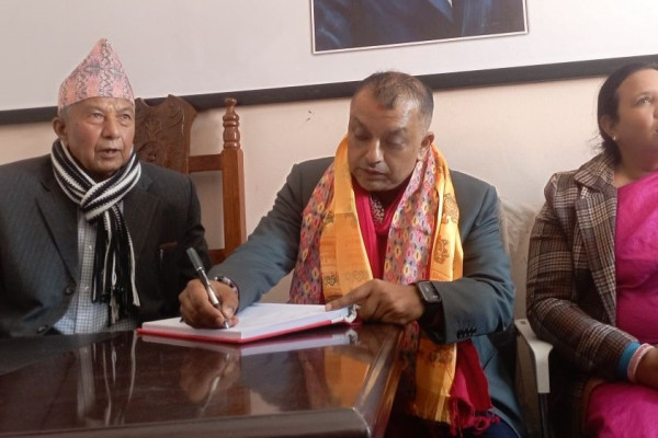 कांग्रेसले भ्रष्टाचारको आहालबाट देशलाई बाहिर निकाल्छ: गगन थापा